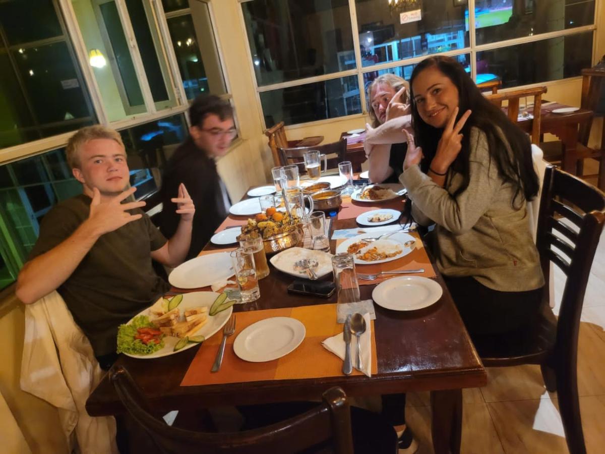 Hill Cool Hotel & Restaurant Хаттон Экстерьер фото